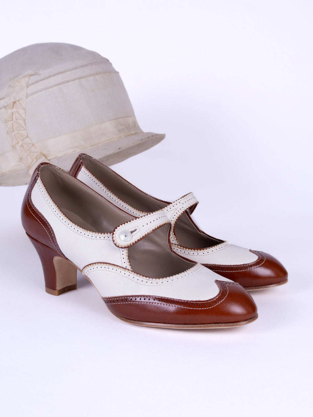 Cream 1920s shoes
