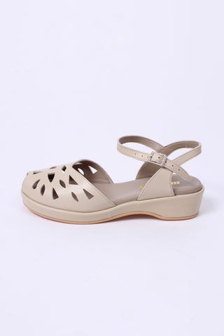 1940s / 50s style summer sandals / wedges - Cream - Sidse - memery