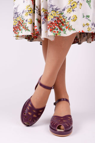1940s / 50s summer wedge sandals - Plum - Sidse - memery