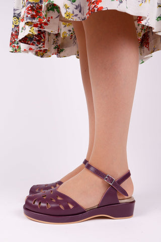 1940s / 50s summer wedge sandals - Plum - Sidse - memery