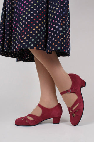 Everyday 1930s /1940s style suede sandals - Burgundy red - Ida - memery
