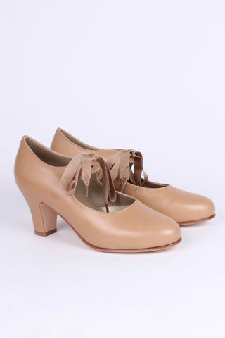 Late 1920's style pumps with shoe lace - Cream - Charlotte - memery