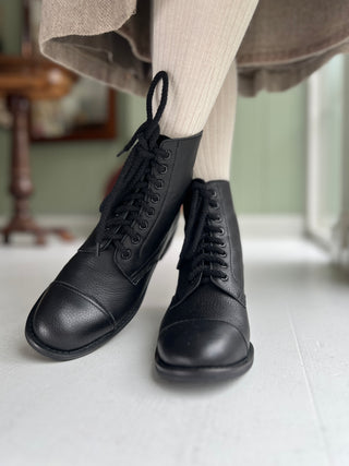 1940s Women's Military Boots - Black - Robbie