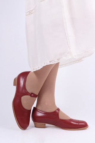 1920s Mary Jane everyday shoe - Red - Ruby - memery