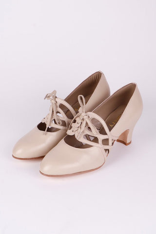 1930s everyday lace - up pumps - Off White - Eva - memery