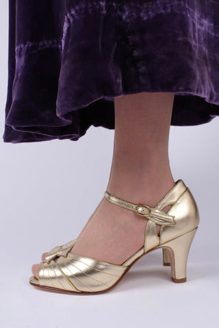 1930s inspired high heel evening shoes - gold - Susan - memery