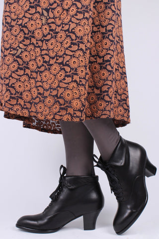 1930s style leather lace - up ankle boot - Black - Betty - memery