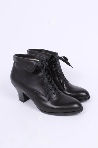 1930s style leather lace - up ankle boot - Black - Betty - memery