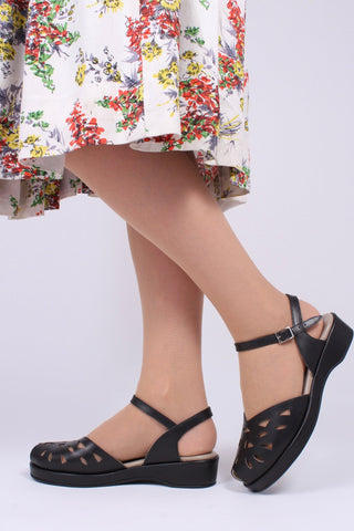 1940s / 50s style summer sandals / wedges - Black - Sidse - memery