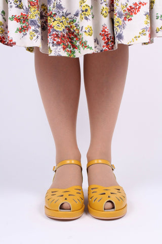 1940s / 50s style summer sandals / wedges - Mustard yellow - Sidse - memery