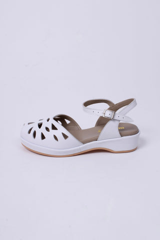 1940s / 50s style summer sandals / wedges - White - Sidse - memery