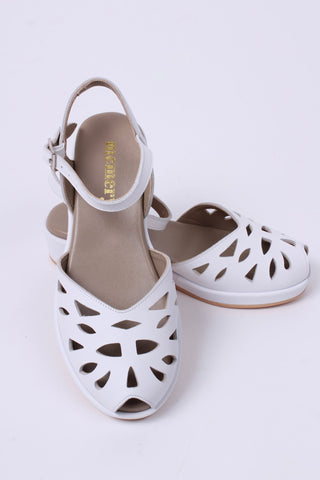 1940s / 50s style summer sandals / wedges - White - Sidse - memery