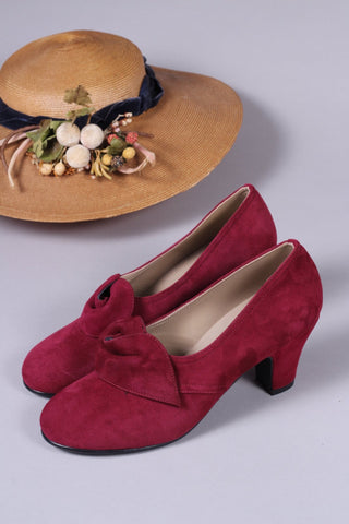 1940s style suede pumps with a rosette - Red - Luise - memery