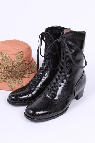 20s / 30s style everyday leather boot - Black - Martha - memery