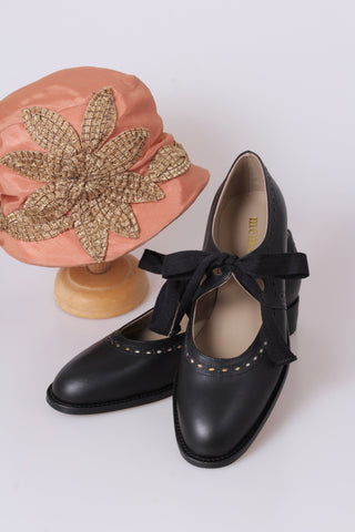 20s / early 30s inspired everyday shoes, black - Anna - memery