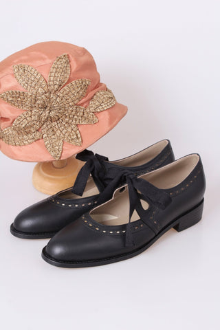 20s / early 30s inspired everyday shoes, black - Anna - memery