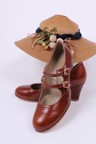 20s / early 30s style leather pumps with two adjustable ankle straps - Cognac - brown - Judy - memery