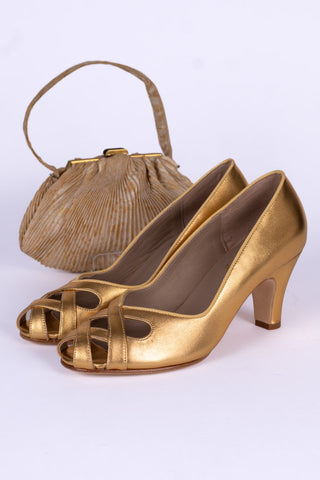 1950's court shoe with peep-toe - Gold - Audrey