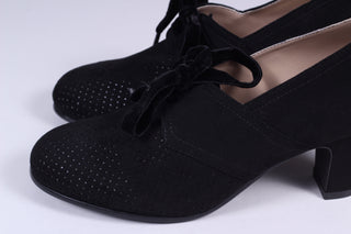 VEGAN shoes - 40s vintage style pumps  with shoe lace - Black - Esther