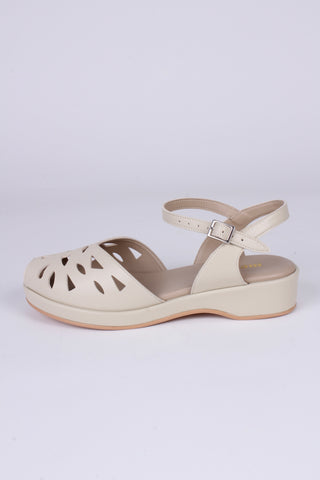 VEGAN - 1940s / 50s style summer sandals /  wedges - Cream - Sidse