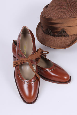 20s / early 30s inspired everyday shoes, cognac brown - Anna