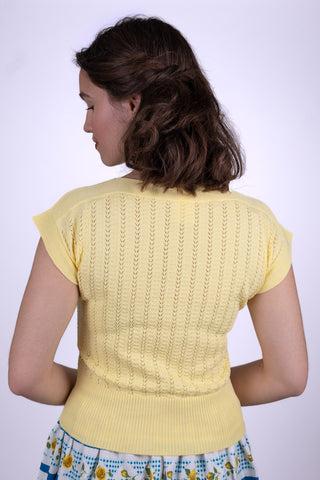 1950s style cap-sleeved jumper in fine lace knit - Pastel yellow - Iris