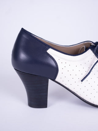 1940s Spectator Oxford pumps - Navy / Off-White - Lucy