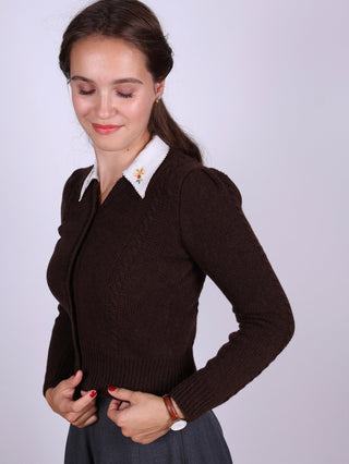 Cute and feminine cable knit 1940s cardigan - Merino - Brown - Astrid - memery