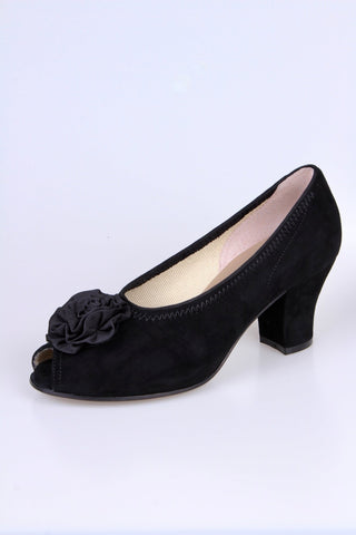 Late 1930s everyday suede pumps with rosetta, black, Jean - memery