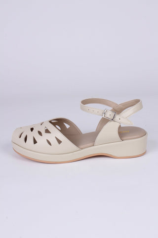 VEGAN - 1940s / 50s style summer sandals / wedges - Cream - Sidse - memery